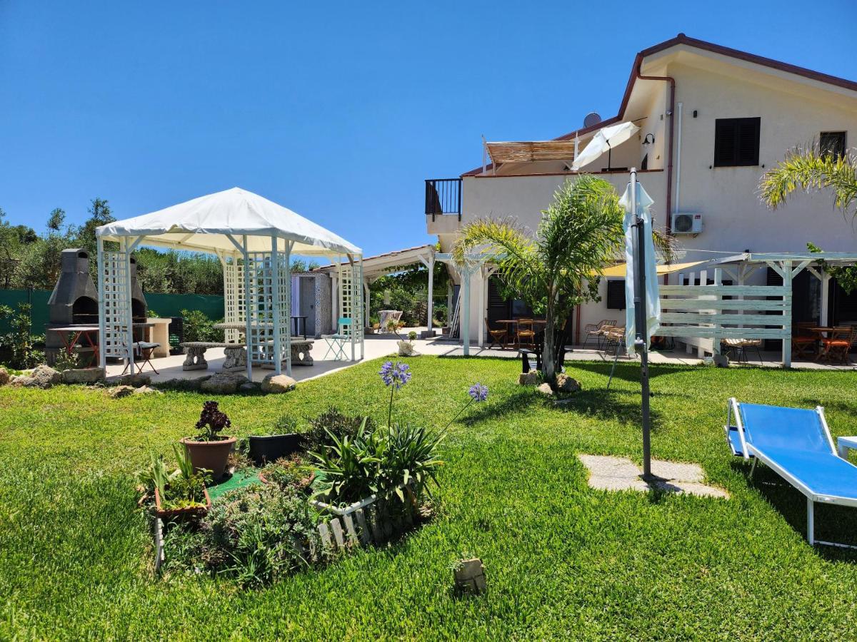 Villa Andrea San Lorenzo 诺托 外观 照片